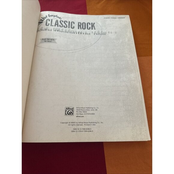 Classic Rock Value Songbooks Series Piano Vocal Chords Sheet Music PB. Brand New - Picture 3 of 7